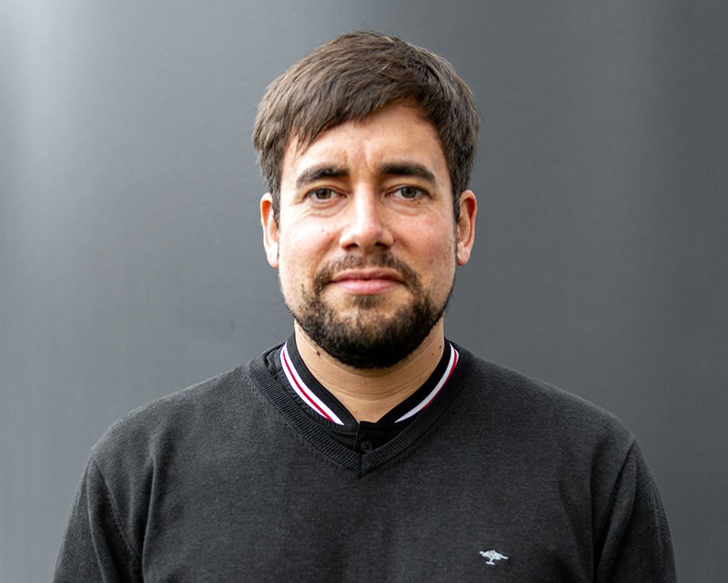 Simon-W
